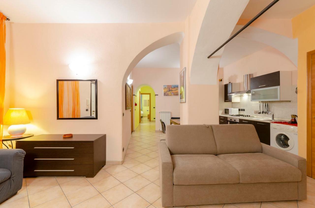 Joivy Warm Family Apt Near Porto Antico Lägenhet Genua Exteriör bild