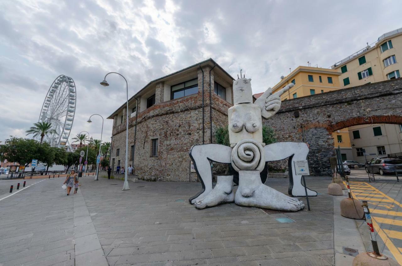 Joivy Warm Family Apt Near Porto Antico Lägenhet Genua Exteriör bild
