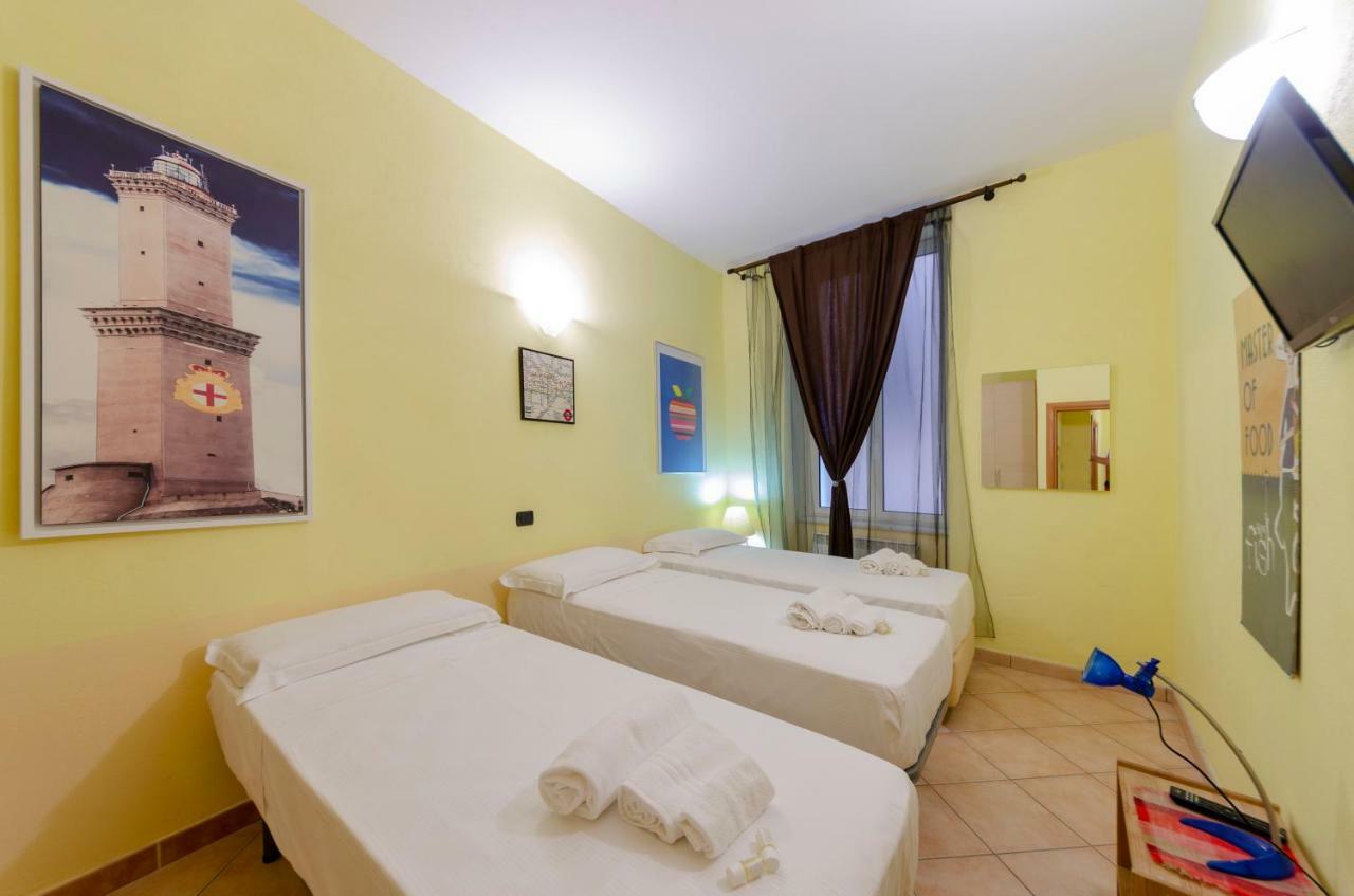 Joivy Warm Family Apt Near Porto Antico Lägenhet Genua Exteriör bild