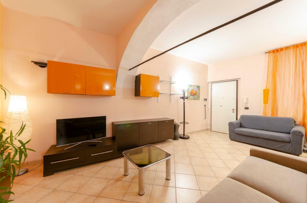 Joivy Warm Family Apt Near Porto Antico Lägenhet Genua Exteriör bild