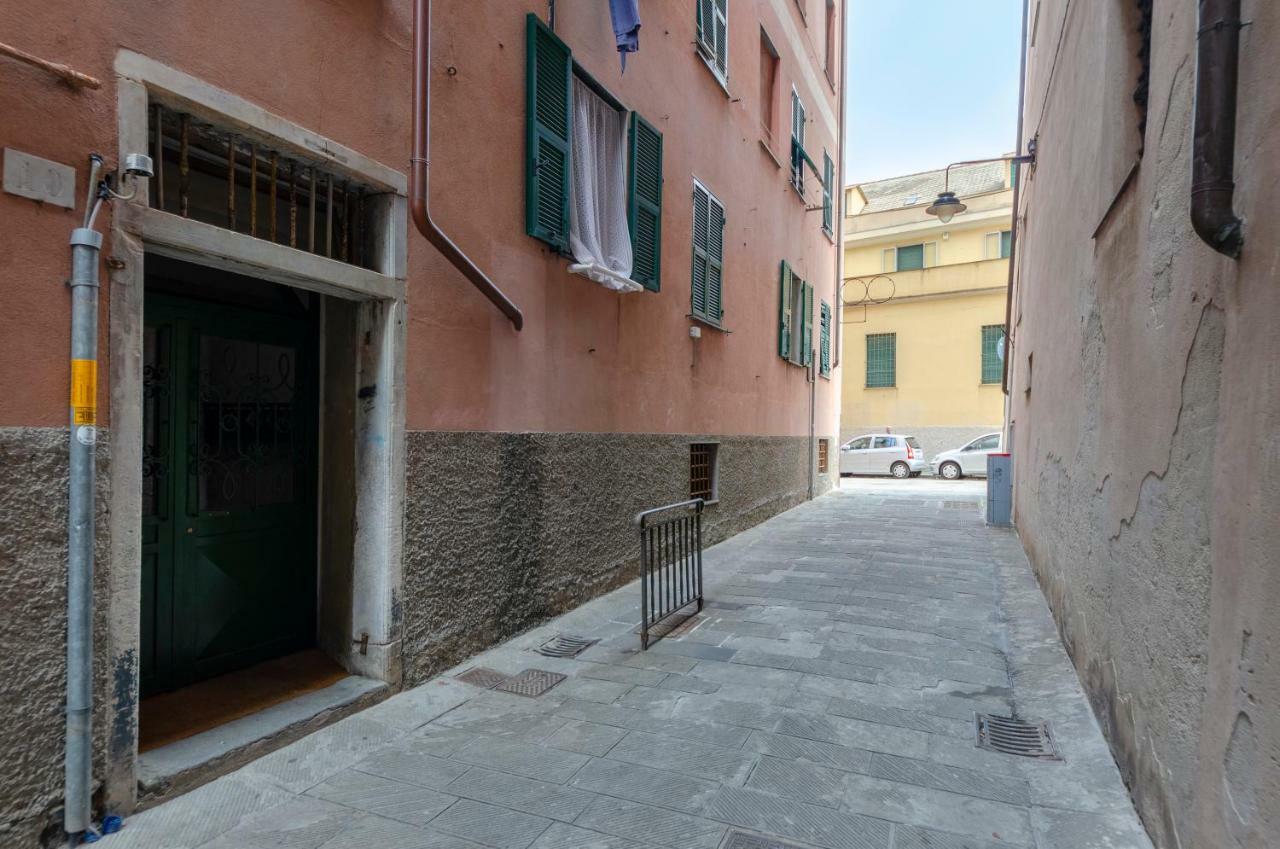 Joivy Warm Family Apt Near Porto Antico Lägenhet Genua Exteriör bild
